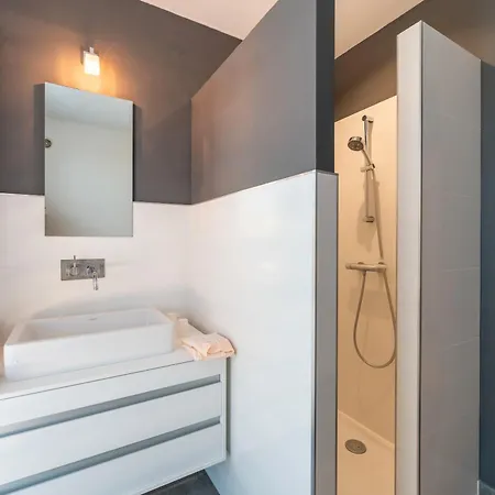 Maison D'architecte Avec Piscine Vila *